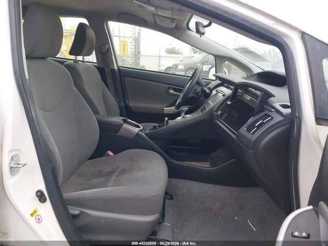 Продаж на аукціоні авто 2014 Toyota Prius Two, vin: JTDKN3DU4E1830295, номер лоту: 45250580
