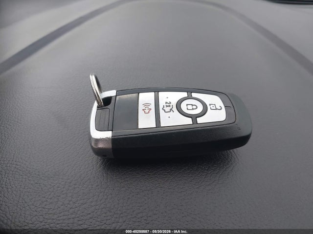 45250587 :رقم المزاد ، 3FA6P0HD3HR364556 vin ، 2017 Ford Fusion Se مزاد بيع