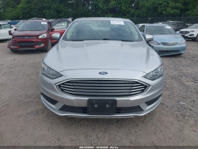 45250587 :رقم المزاد ، 3FA6P0HD3HR364556 vin ، 2017 Ford Fusion Se مزاد بيع