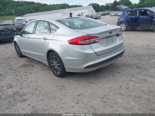45250587 :رقم المزاد ، 3FA6P0HD3HR364556 vin ، 2017 Ford Fusion Se مزاد بيع