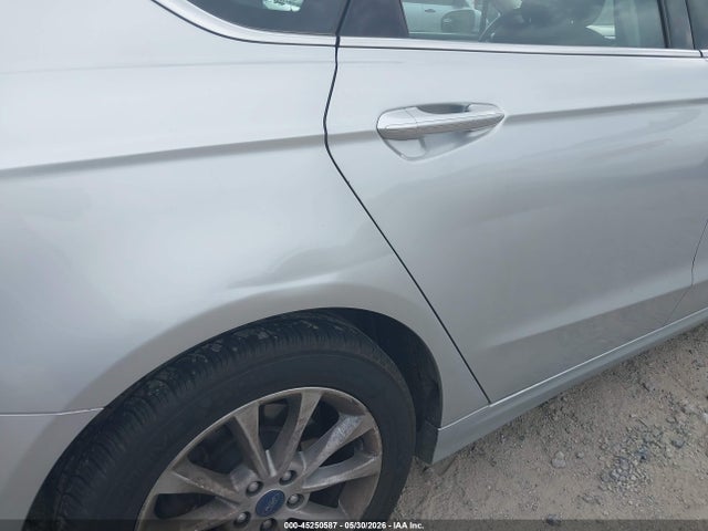 45250587 :رقم المزاد ، 3FA6P0HD3HR364556 vin ، 2017 Ford Fusion Se مزاد بيع