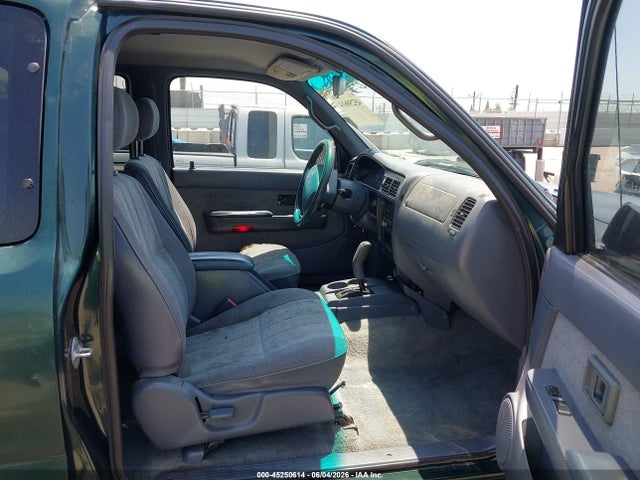 45250614 :رقم المزاد ، 4TASN92NXXZ529917 vin ، 1999 Toyota Tacoma Prerunner V6 مزاد بيع