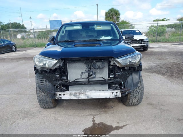 45250656 :رقم المزاد ، JTEZU5JR9L5222156 vin ، 2020 Toyota 4runner Sr5 مزاد بيع