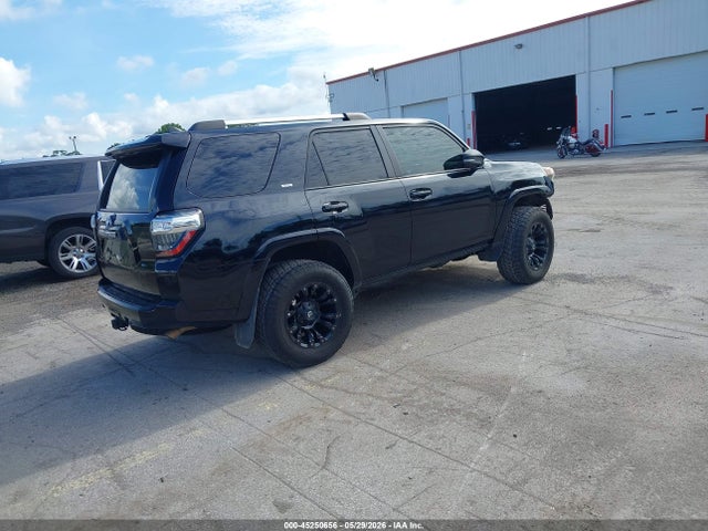 45250656 :رقم المزاد ، JTEZU5JR9L5222156 vin ، 2020 Toyota 4runner Sr5 مزاد بيع