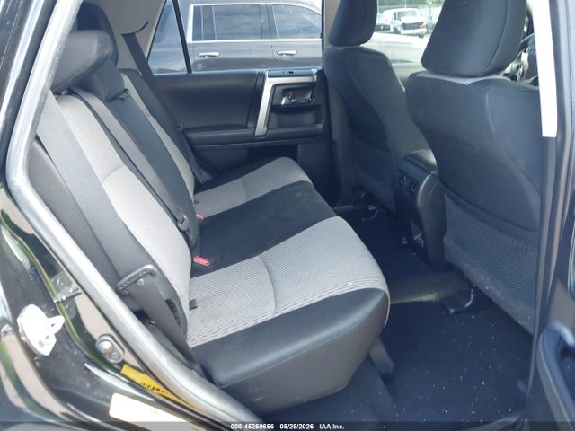 45250656 :رقم المزاد ، JTEZU5JR9L5222156 vin ، 2020 Toyota 4runner Sr5 مزاد بيع