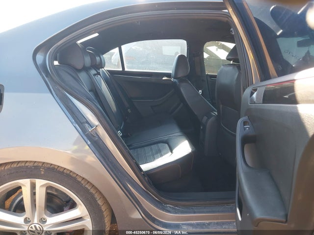 Продаж на аукціоні авто 2017 Volkswagen Jetta Gli, vin: 3VW4T7AJ7HM310595, номер лоту: 45250670