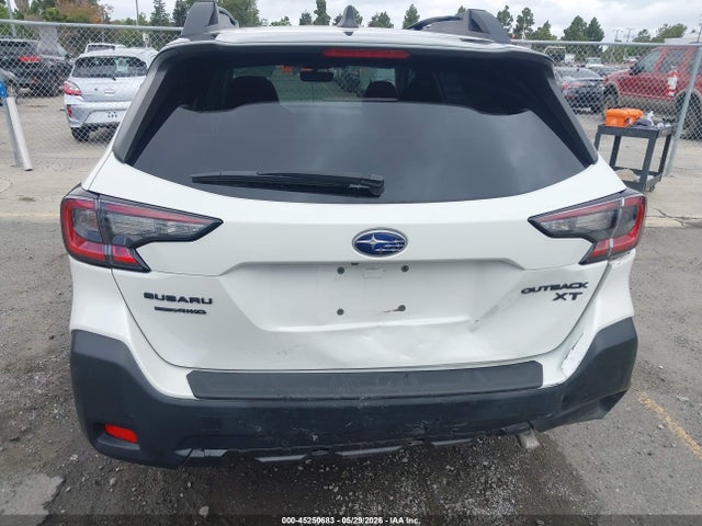 4S4BTGLD1R3100767 Subaru Outback Onyx Edition Xt