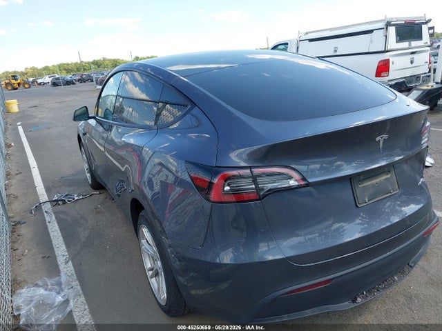 Продаж на аукціоні авто 2023 Tesla Model Y Awd/long Range Dual Motor All-wheel Drive, vin: 7SAYGDEE5PA116493, номер лоту: 45250699
