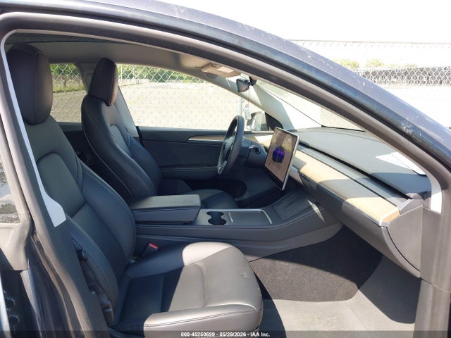 Продаж на аукціоні авто 2023 Tesla Model Y Awd/long Range Dual Motor All-wheel Drive, vin: 7SAYGDEE5PA116493, номер лоту: 45250699