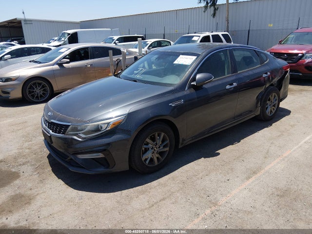 KIA Optima Lx 2019 5XXGT4L32KG318254 Image 2