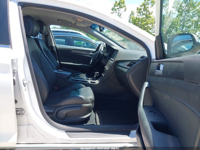 2015 Hyundai Sonata Sport მანქანა იყიდება აუქციონზე, vin: 5NPE34AF4FH068322, აუქციონის ნომერი: 45250722