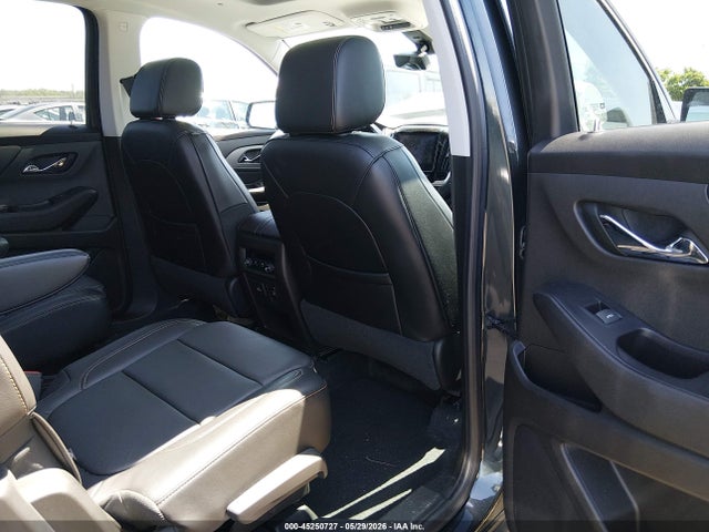 Продажа на аукционе авто 2018 Chevrolet Traverse 3lt, vin: 1GNEVHKW3JJ118005, номер лота: 45250727
