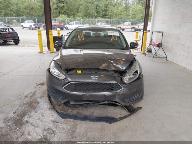 1FADP3F28FL294073 Ford FOCUS SE