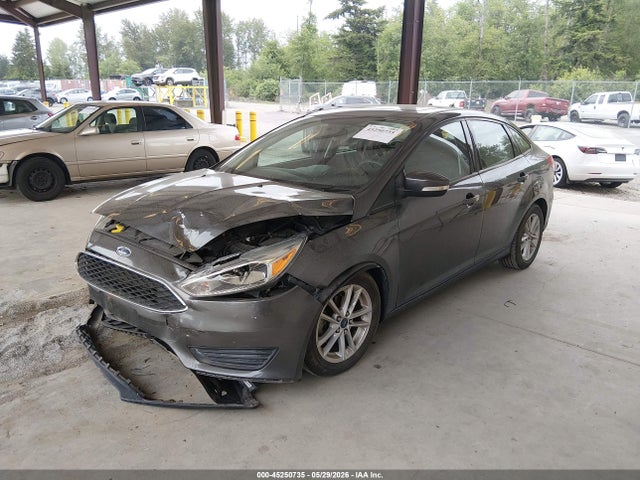 1FADP3F28FL294073 Ford FOCUS SE