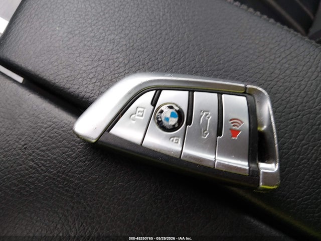 Продажа на аукционе авто 2020 Bmw 540i, vin: WBAJS1C01LCD39739, номер лота: 45250765