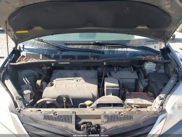Aukcja sprzedaży 2011 Toyota Sienna Le V6, vin: 5TDKK3DC6BS101763, numer aukcji: 45250780
