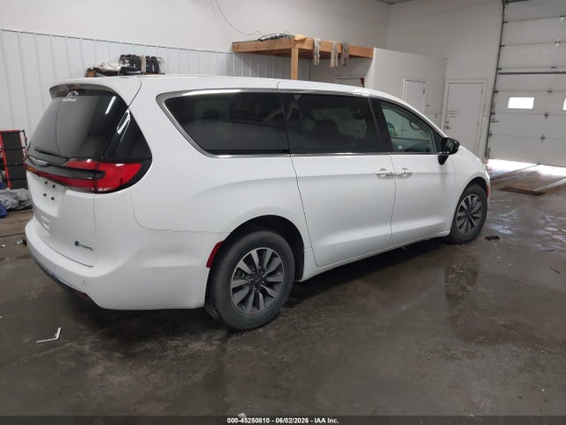 Aukcja sprzedaży 2024 Chrysler Pacifica Hybrid Select, vin: 2C4RC1S71RR153469, numer aukcji: 45250810