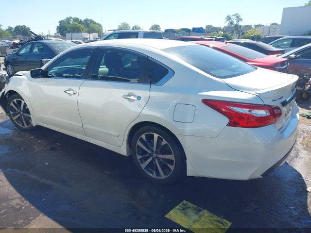 Продажа на аукционе авто 2016 Nissan Altima 2.5 Sr, vin: 1N4AL3AP3GC211829, номер лота: 45250838