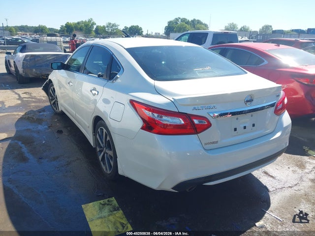 Продажа на аукционе авто 2016 Nissan Altima 2.5 Sr, vin: 1N4AL3AP3GC211829, номер лота: 45250838