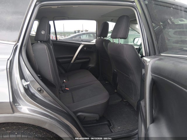 2018 Toyota Rav4 Xle მანქანა იყიდება აუქციონზე, vin: JTMWFREV1JD119770, აუქციონის ნომერი: 45250905