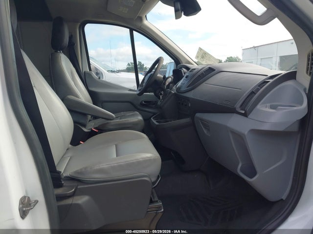 2016 Ford Transit-150 მანქანა იყიდება აუქციონზე, vin: 1FTYE9ZM2GKA44028, აუქციონის ნომერი: 45250923