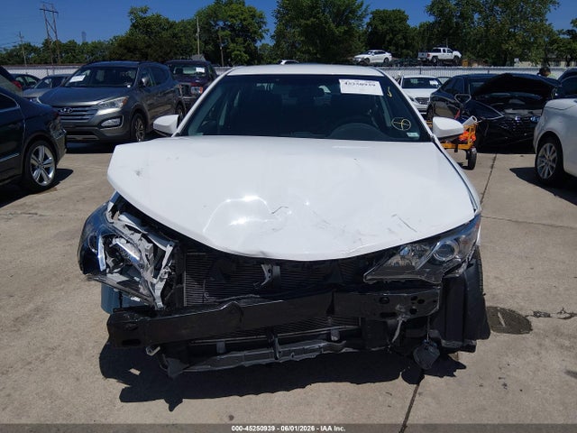 45250939 :رقم المزاد ، 4T1BF1FKXEU364427 vin ، 2014 Toyota Camry Se مزاد بيع