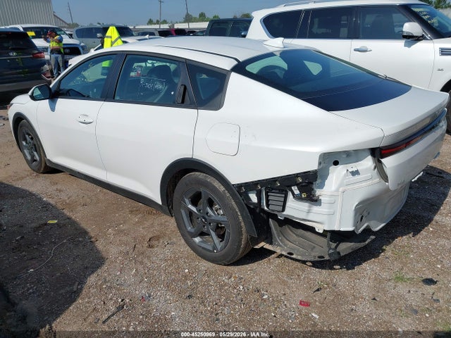 45250969 :رقم المزاد ، 3KPFT4DE8TE254906 vin ، 2026 Kia K4 Lxs مزاد بيع