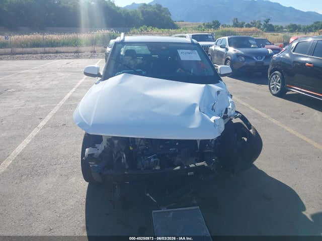 Продажа на аукционе авто 2022 Hyundai Venue Sel, vin: KMHRC8A32NU163542, номер лота: 45250973