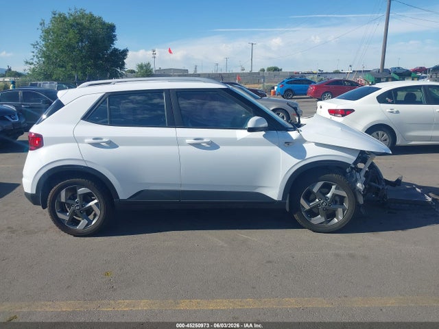 Продажа на аукционе авто 2022 Hyundai Venue Sel, vin: KMHRC8A32NU163542, номер лота: 45250973