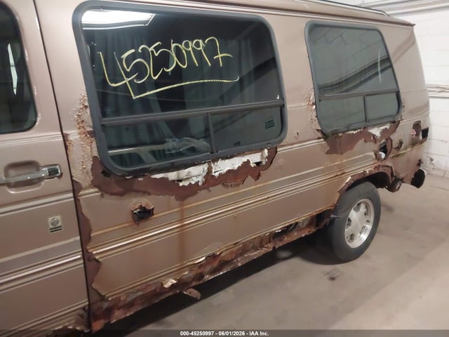 45250997 :رقم المزاد ، 1GDEG25K6SF528225 vin ، 1995 Gmc Rally Wagon / Van G2500 مزاد بيع