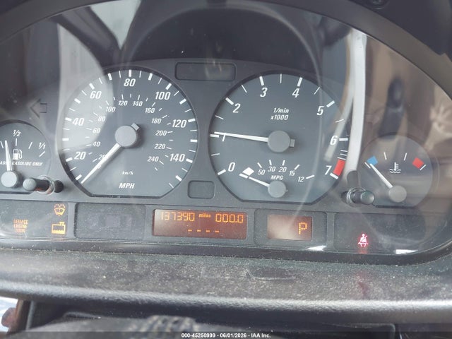45250999 :رقم المزاد ، WBABW33444PL32072 vin ، 2004 Bmw 325ci مزاد بيع