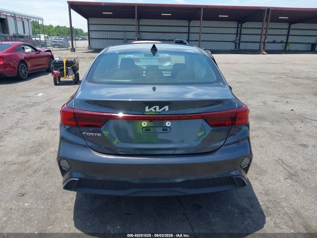 2022 Kia Forte Lxs მანქანა იყიდება აუქციონზე, vin: 3KPF24AD7NE429714, აუქციონის ნომერი: 45251025