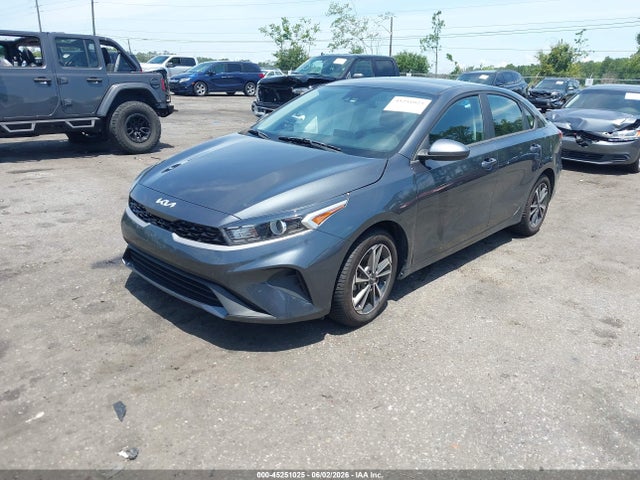 2022 Kia Forte Lxs მანქანა იყიდება აუქციონზე, vin: 3KPF24AD7NE429714, აუქციონის ნომერი: 45251025