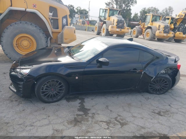 2017 Toyota 86 მანქანა იყიდება აუქციონზე, vin: JF1ZNAA16H8709427, აუქციონის ნომერი: 45251061