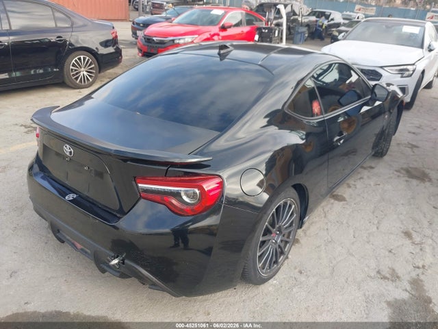 2017 Toyota 86 მანქანა იყიდება აუქციონზე, vin: JF1ZNAA16H8709427, აუქციონის ნომერი: 45251061