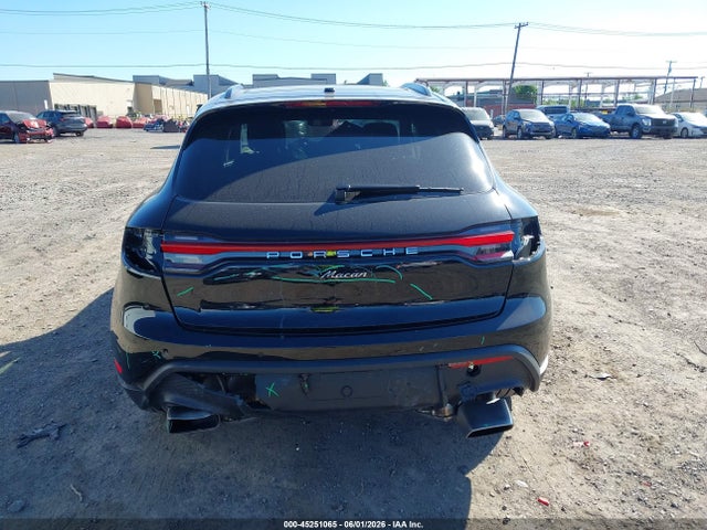 WP1AA2A55SLB06175 Porsche Macan T