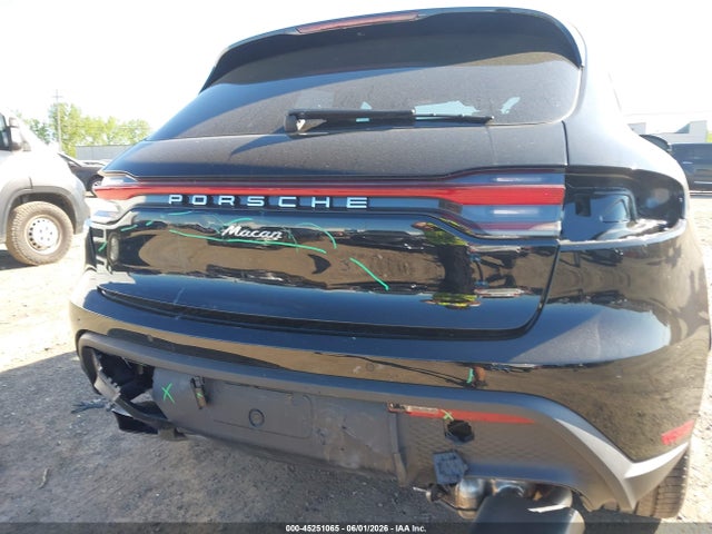 WP1AA2A55SLB06175 Porsche Macan T