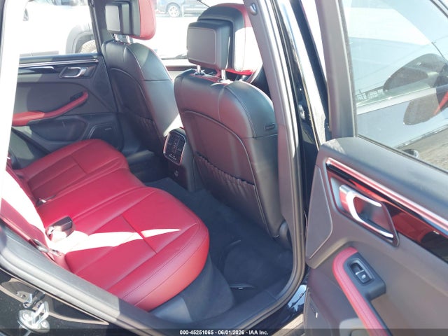 WP1AA2A55SLB06175 Porsche Macan T