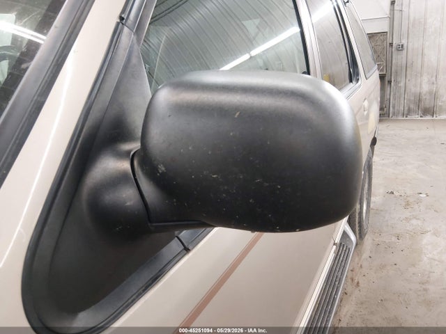 1998 Ford Explorer Eddie Bauer/limited/xlt მანქანა იყიდება აუქციონზე, vin: 1FMZU35P0WZA10630, აუქციონის ნომერი: 45251094
