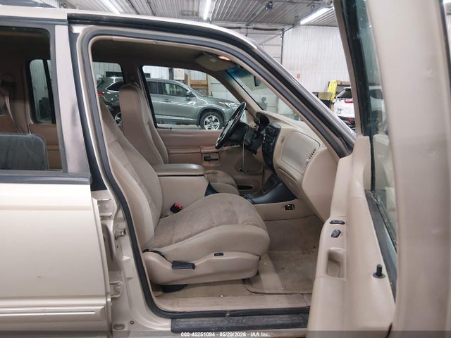 1998 Ford Explorer Eddie Bauer/limited/xlt მანქანა იყიდება აუქციონზე, vin: 1FMZU35P0WZA10630, აუქციონის ნომერი: 45251094