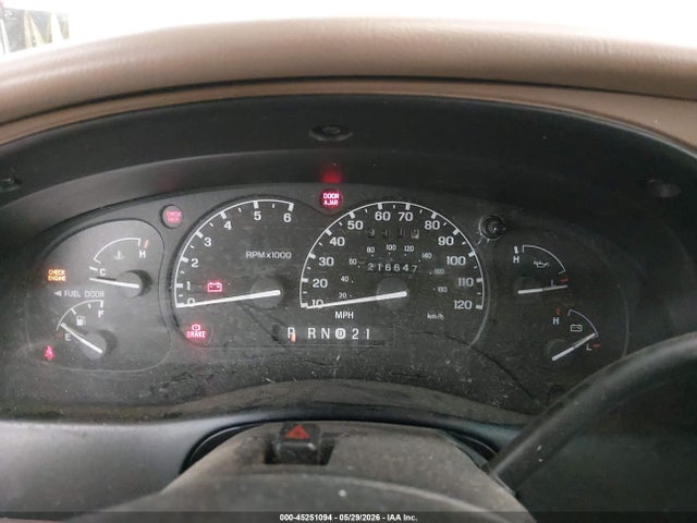 1998 Ford Explorer Eddie Bauer/limited/xlt მანქანა იყიდება აუქციონზე, vin: 1FMZU35P0WZA10630, აუქციონის ნომერი: 45251094