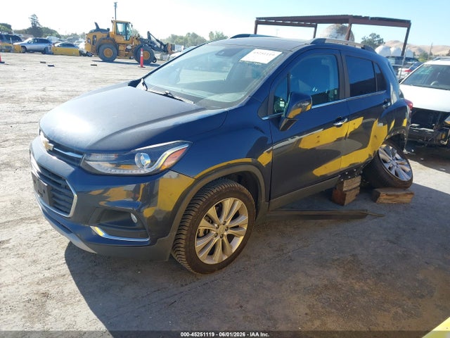 Chevrolet Trax Premier 2018 3GNCJRSB8JL330218 Image 2
