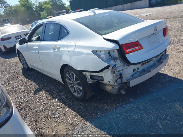 45251133 :رقم المزاد ، 19UUB1F33JA002664 vin ، 2018 Acura Tlx مزاد بيع