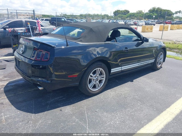 45251195 :رقم المزاد ، 1ZVBP8EM8D5250784 vin ، 2013 Ford Mustang V6 مزاد بيع