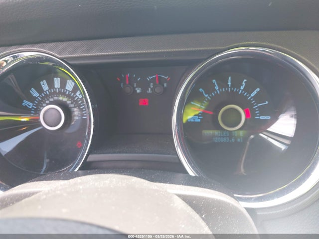 45251195 :رقم المزاد ، 1ZVBP8EM8D5250784 vin ، 2013 Ford Mustang V6 مزاد بيع