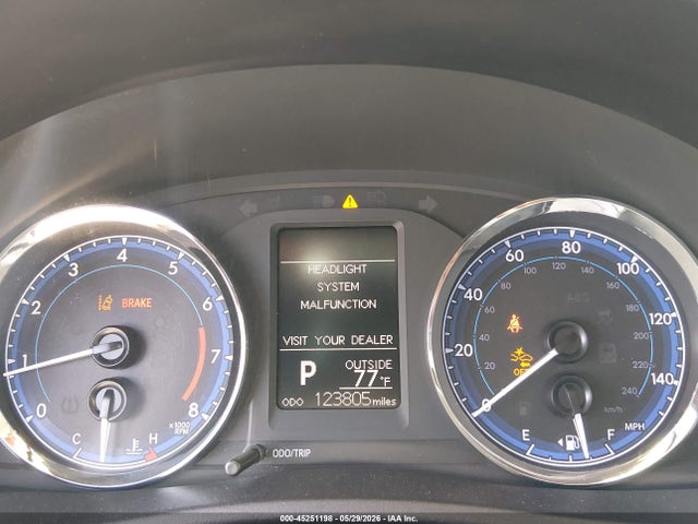 Продаж на аукціоні авто 2018 Toyota Corolla Le, vin: 2T1BURHE1JC122598, номер лоту: 45251198