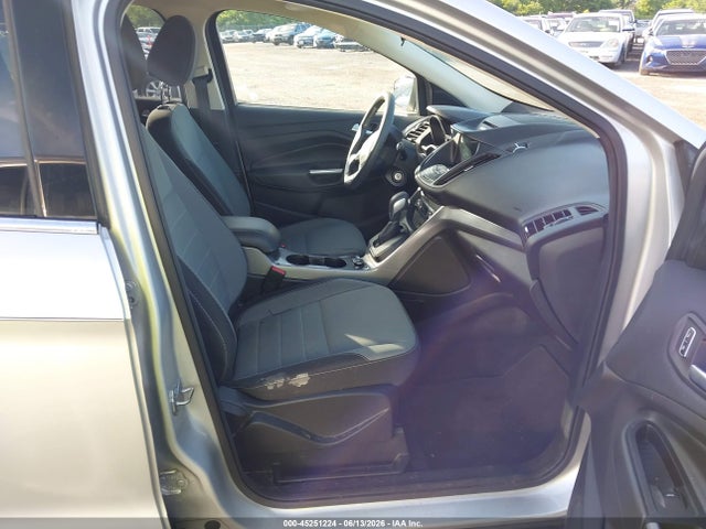 Продажа на аукционе авто 2016 Ford Escape Se, vin: 1FMCU0GX5GUA74937, номер лота: 45251224