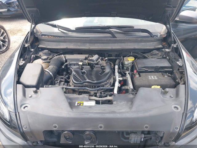 45251230 :رقم المزاد ، 1C4PJMBS9FW520527 vin ، 2015 Jeep Cherokee Trailhawk مزاد بيع