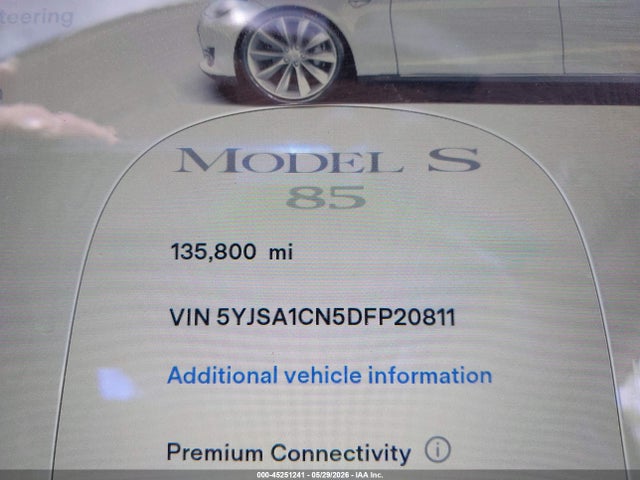 45251241 :رقم المزاد ، 5YJSA1CN5DFP20811 vin ، 2013 Tesla Model S مزاد بيع