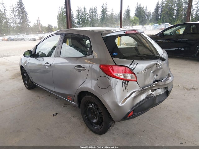 45251256 :رقم المزاد ، JM1DE1KZ9D0159139 vin ، 2013 Mazda Mazda2 Sport مزاد بيع